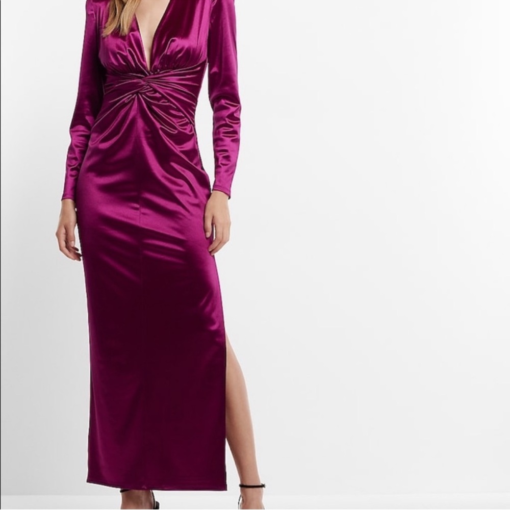 Elegant Magenta Long Sleeve Dress- express NWT
